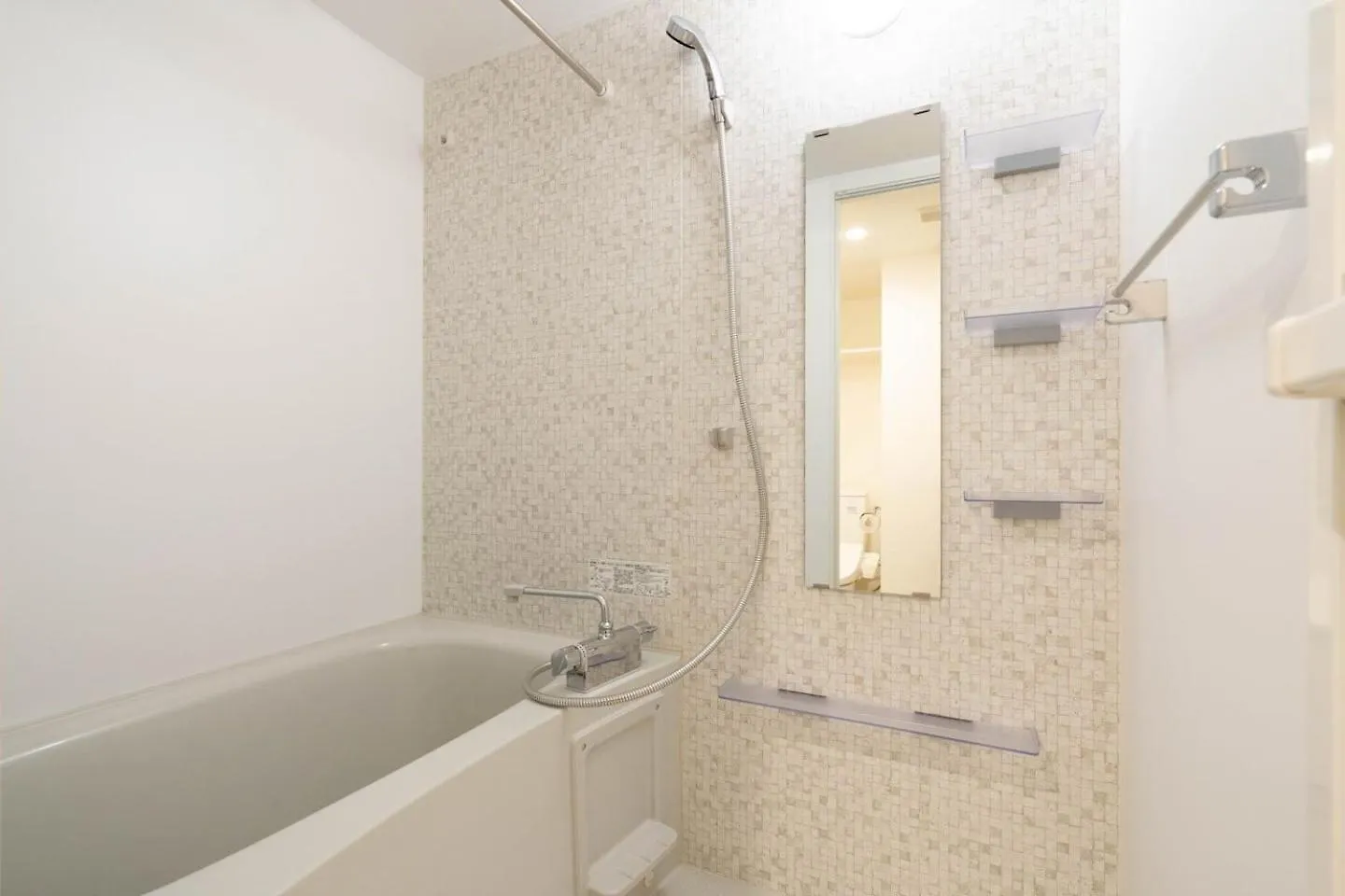 Leclerc Higashi-Shinjuku Apartment Tokyo